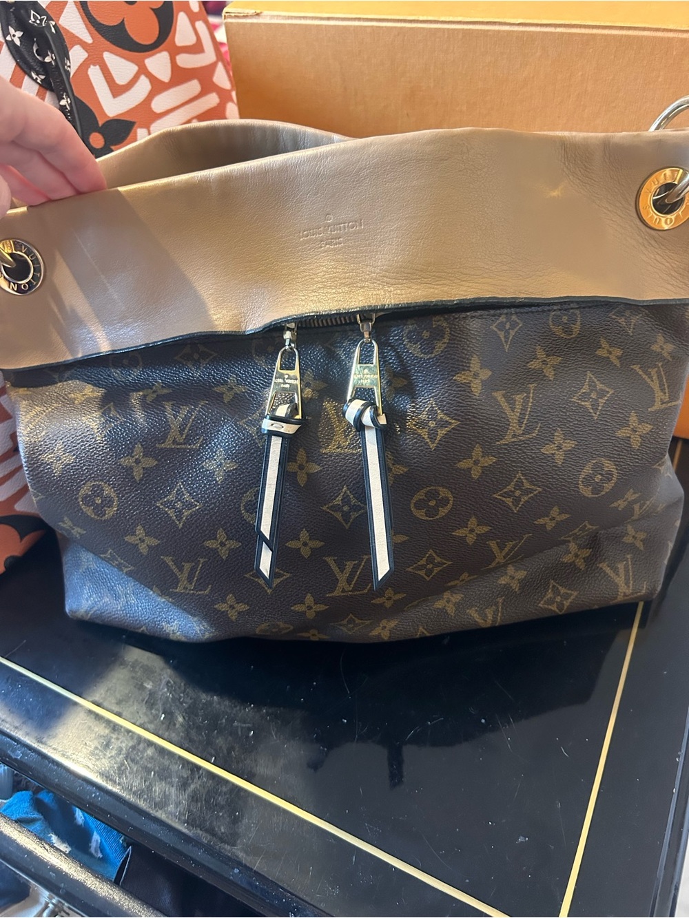 Louis Vuitton Tuileries Hobo pink and tan handle
